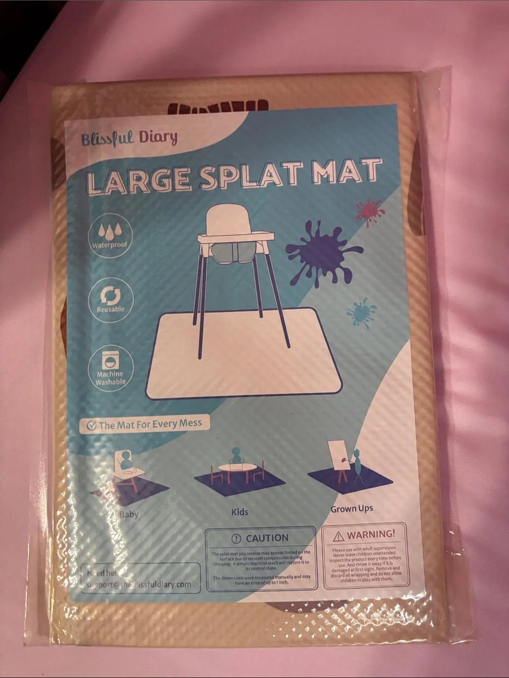 Aspen Baby Neutral Baby Blanket, white children’s hangers, lg. splat mat